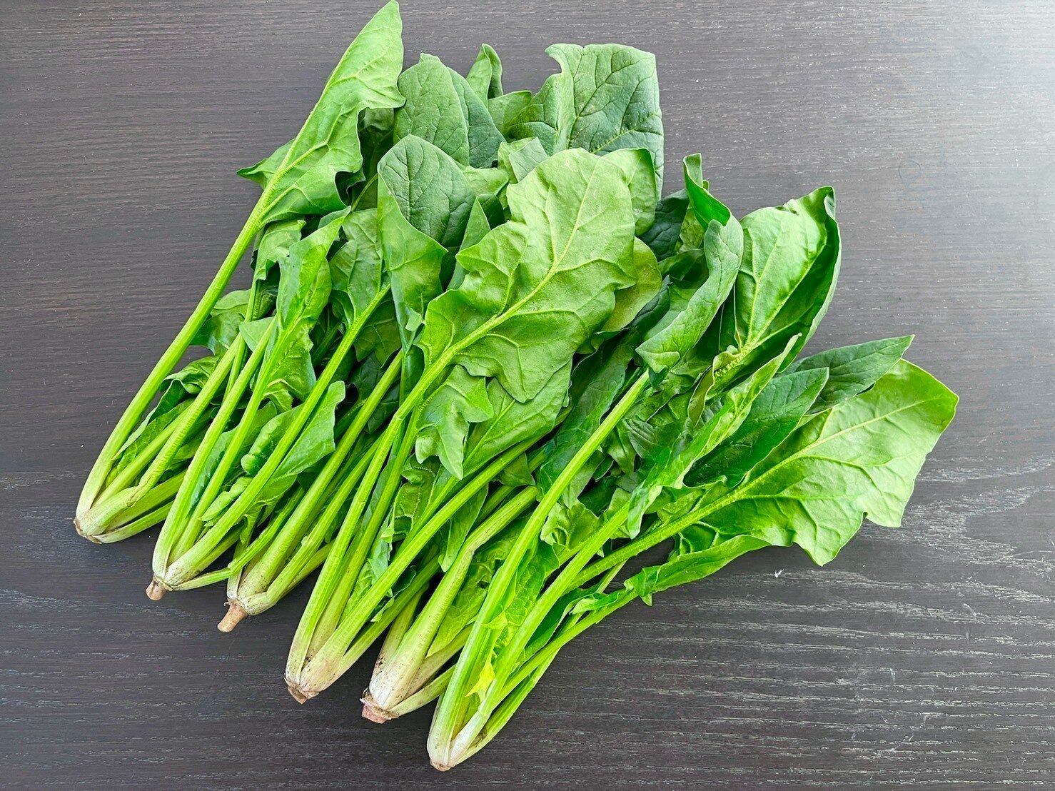 【旬食材】ひと手間でもっとおいしく！ほうれん草をおいしく食べる方法＆簡単レシピ2選