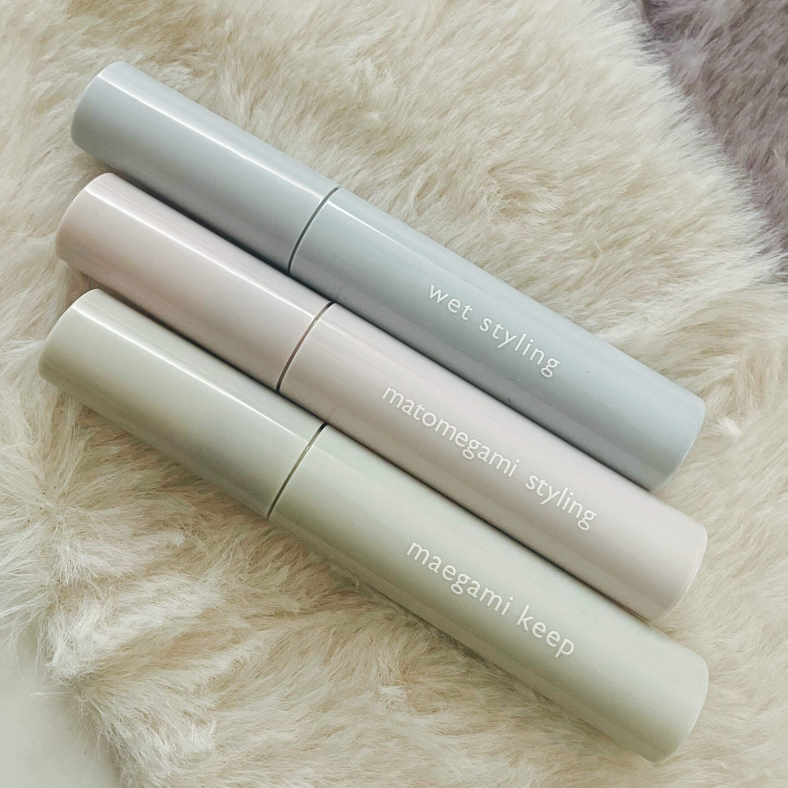 【ダイソー】ヘアセットの強い味方！スタイリング剤とブラシが1本になって持ち出しにも便利！