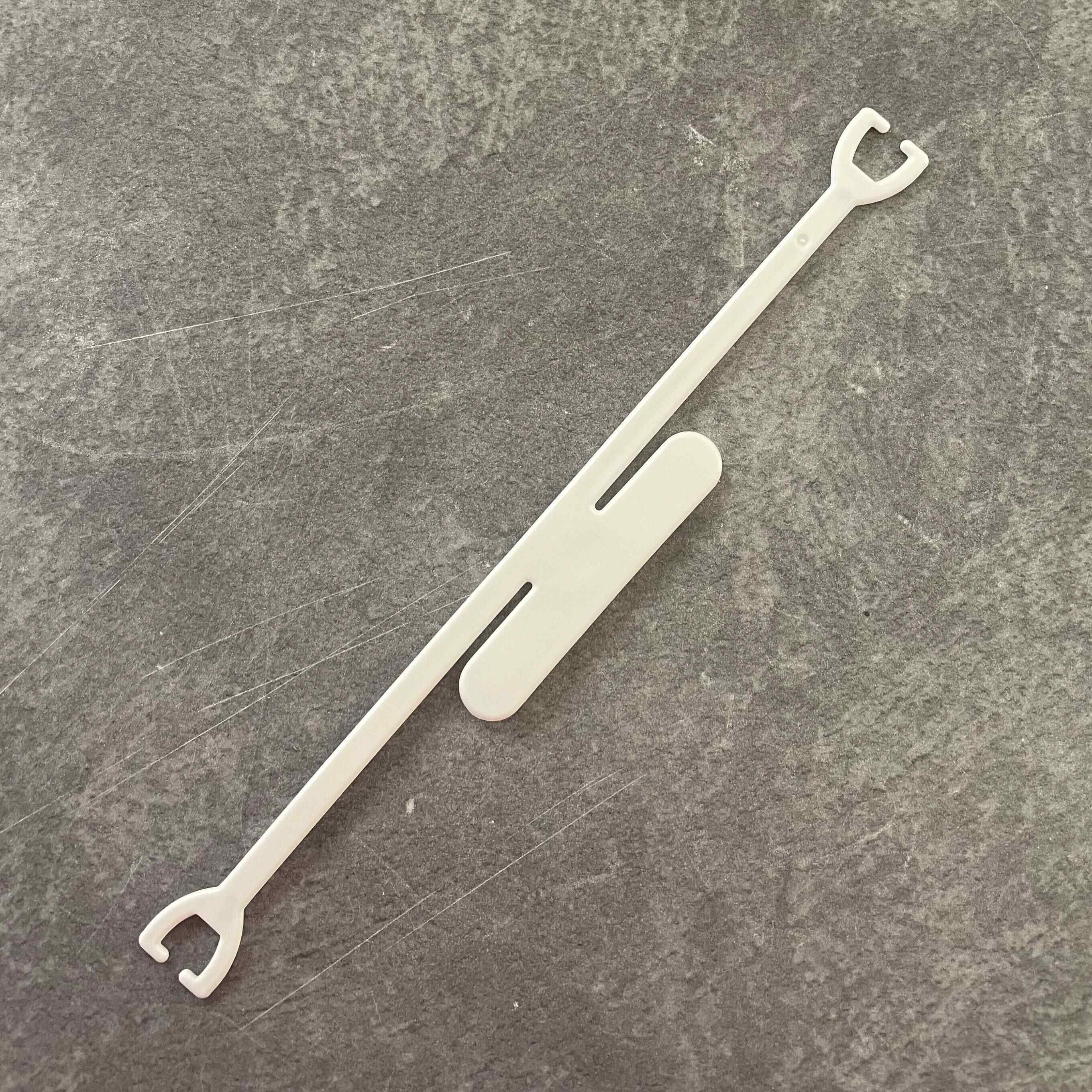 【ダイソー】刺しゅう糸収納どうしてる？画期的な収納グッズで見た目も使い勝手も改善！