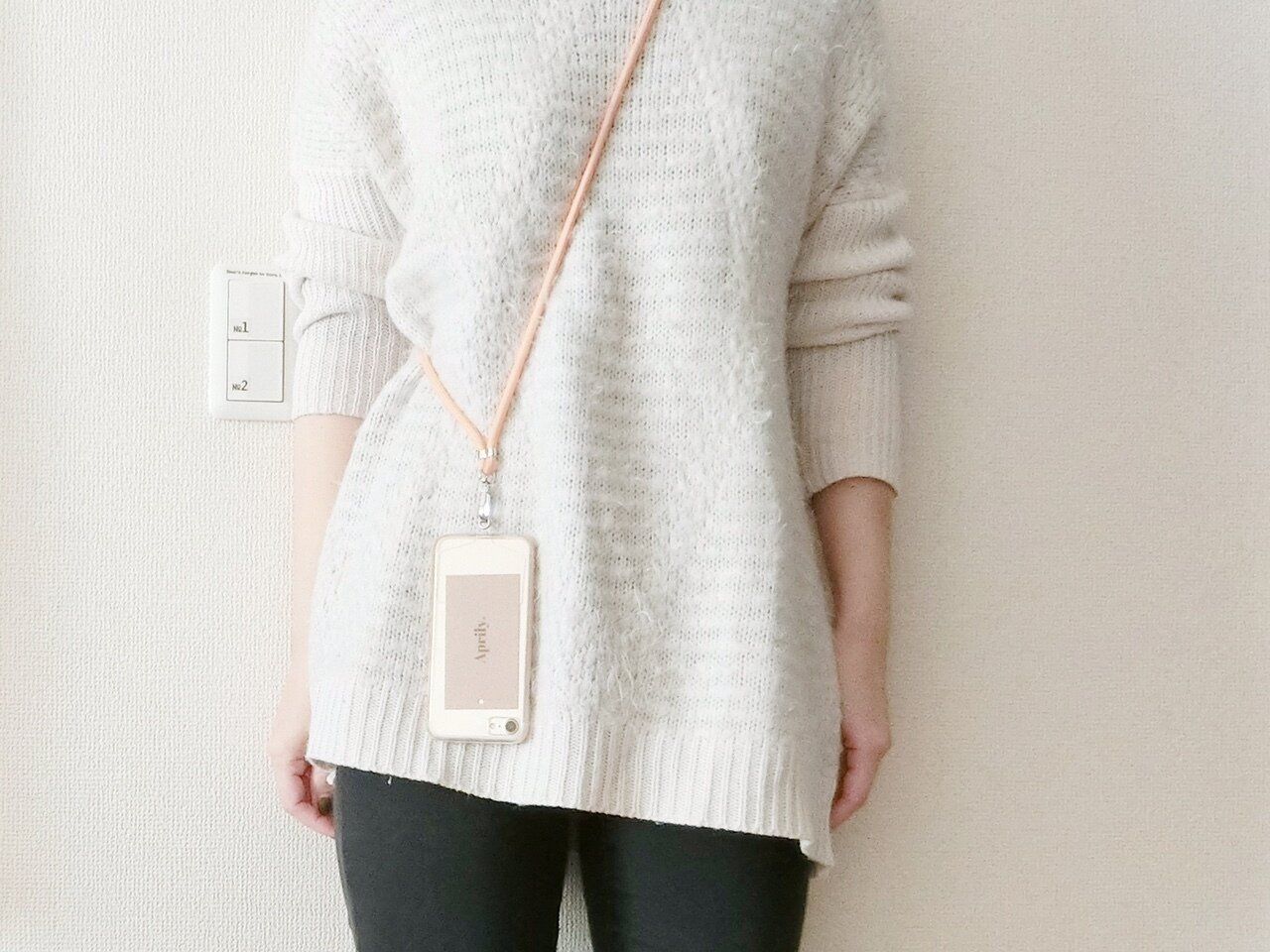 【3COINSマニア主婦の推し】100均とはここが違う！3COINSのスマホストラップホルダー