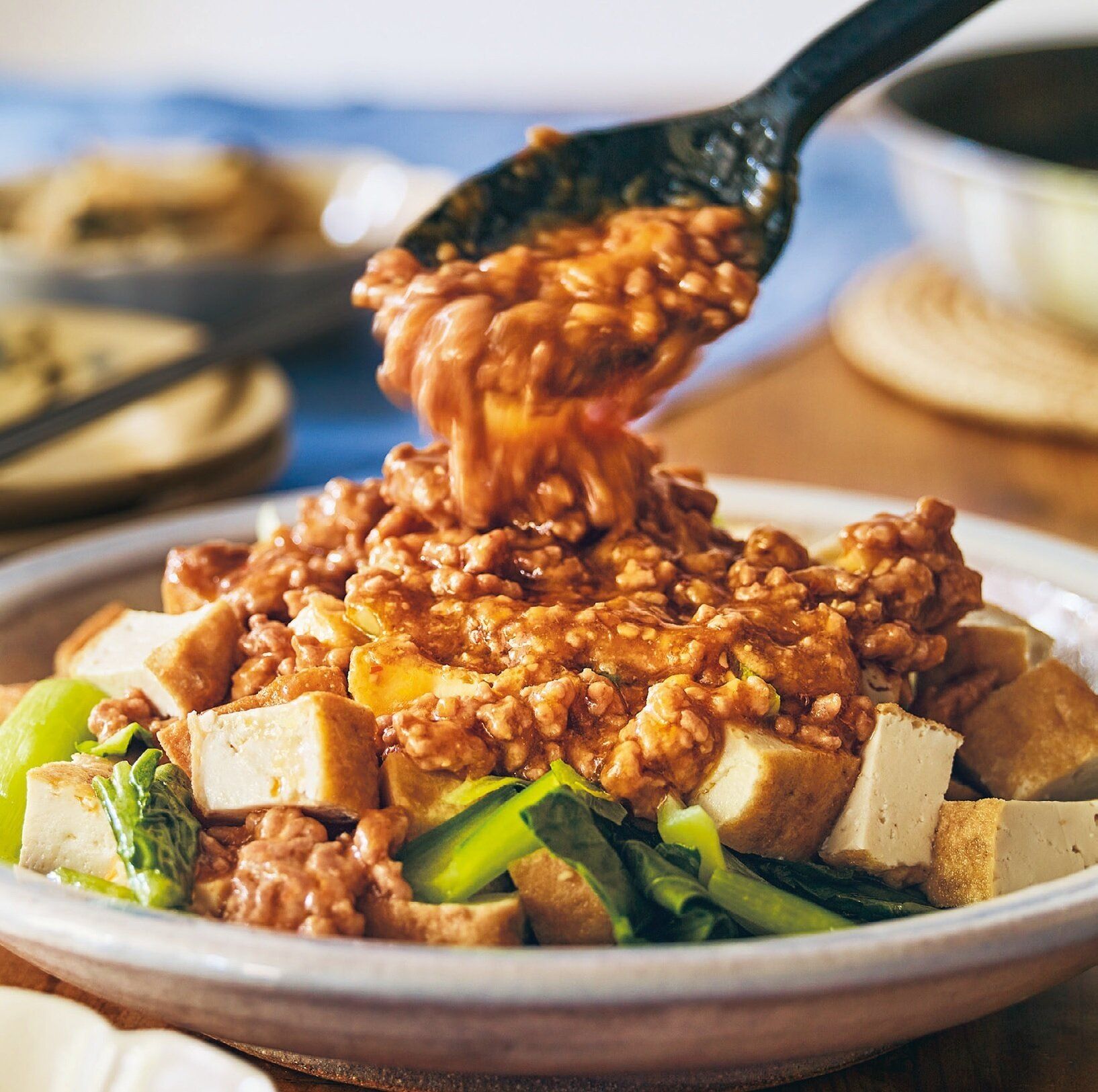 肉を切るのも面倒なら、ひき肉でしょ？パックから直フライパンでＯＫのおかず