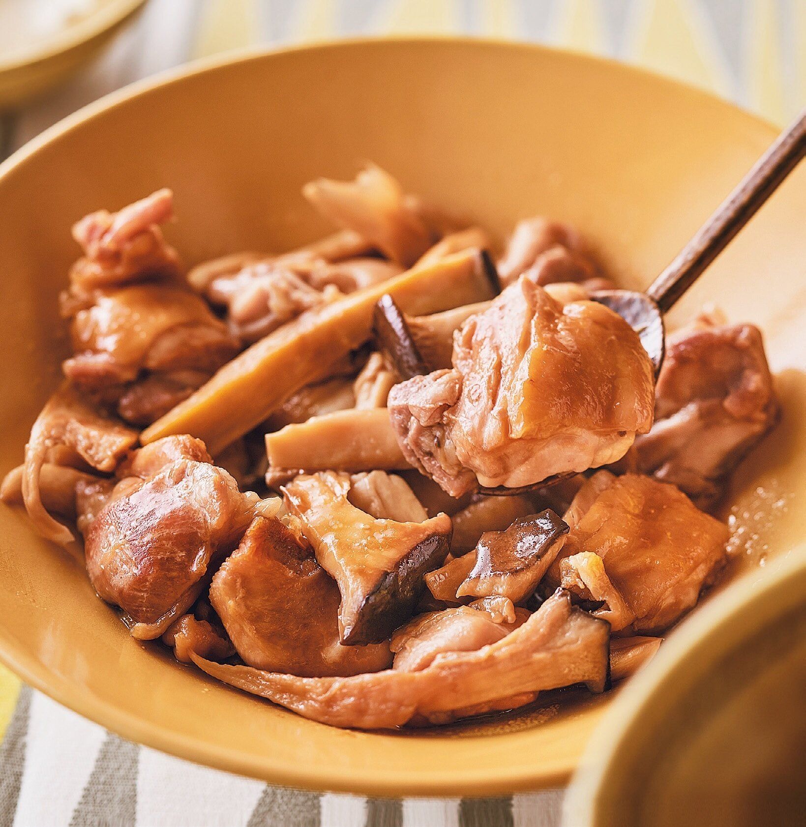 クタクタの日もこれなら作れる。包丁もまな板も使わず作れるメインのレシピ、考えました！