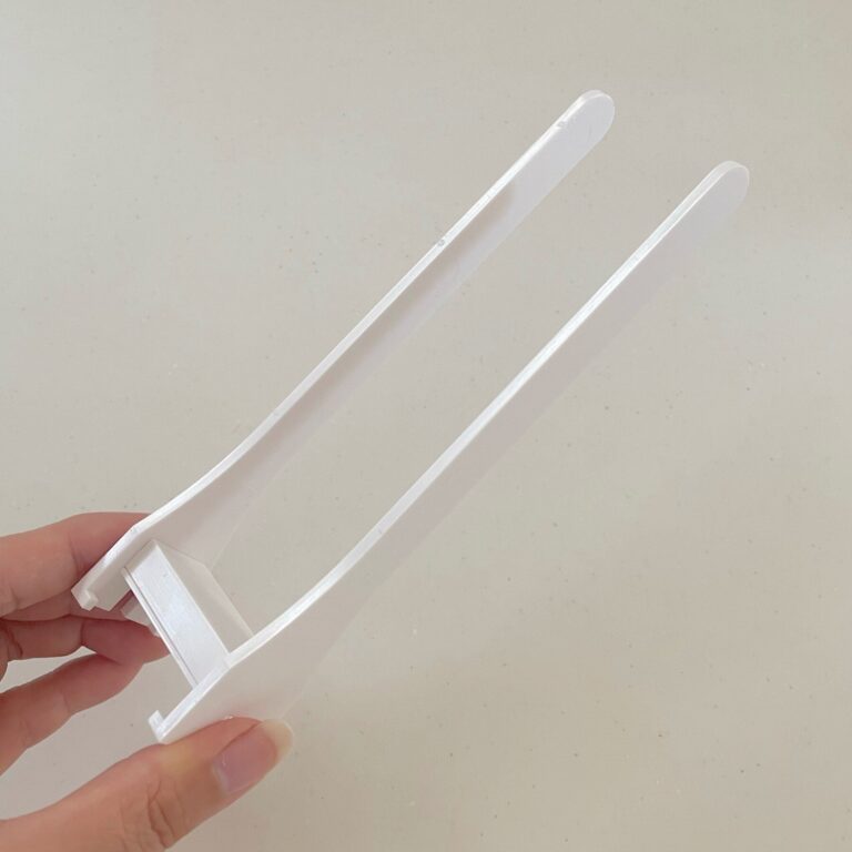 【ダイソー】乾燥中の水筒を誤って全倒し！を防げるアイテムが110円で買えちゃう！