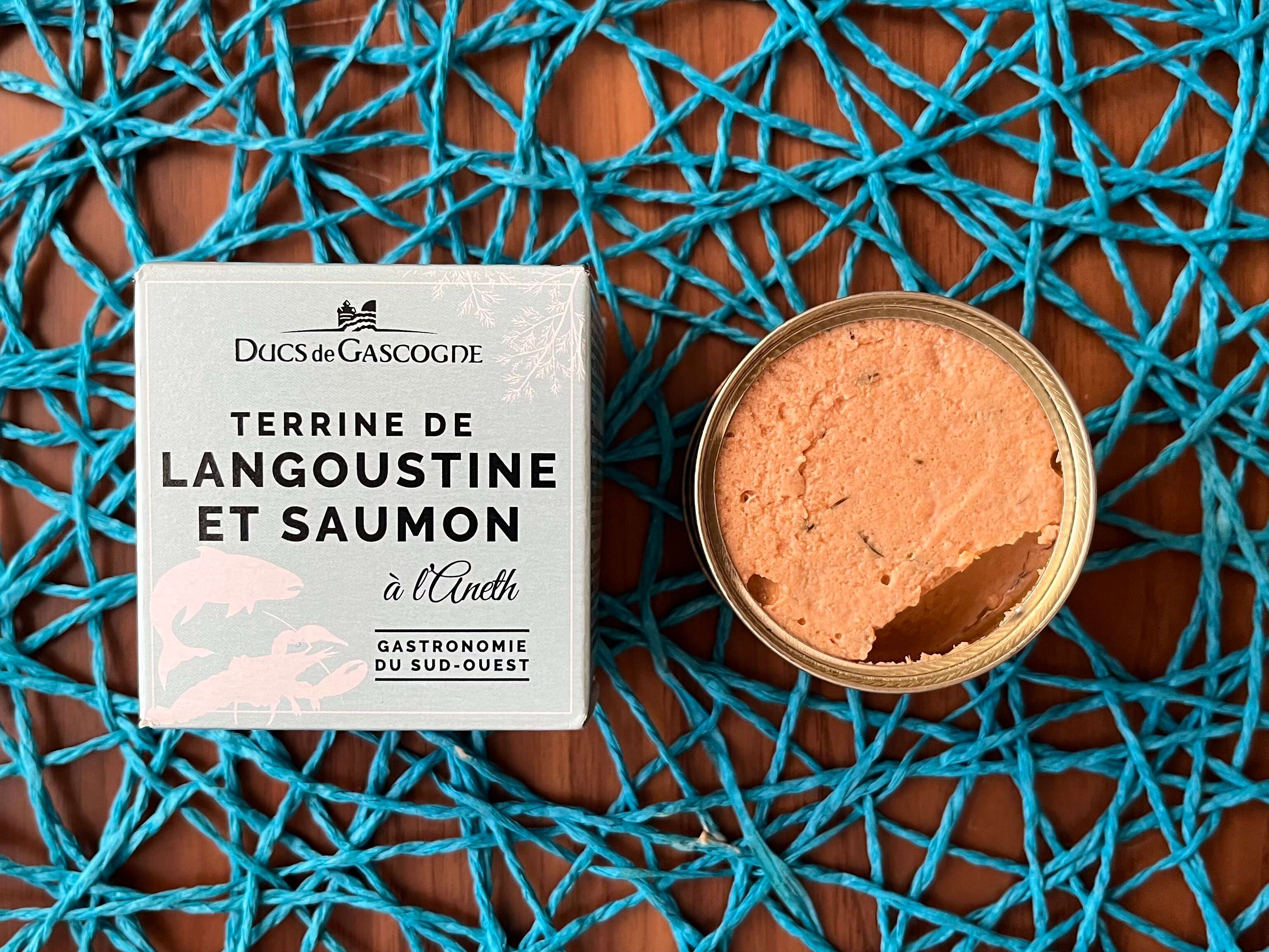 【カルディ】本場フランスのオードブル缶がアツい！「手長エビとサーモンのテリーヌ」