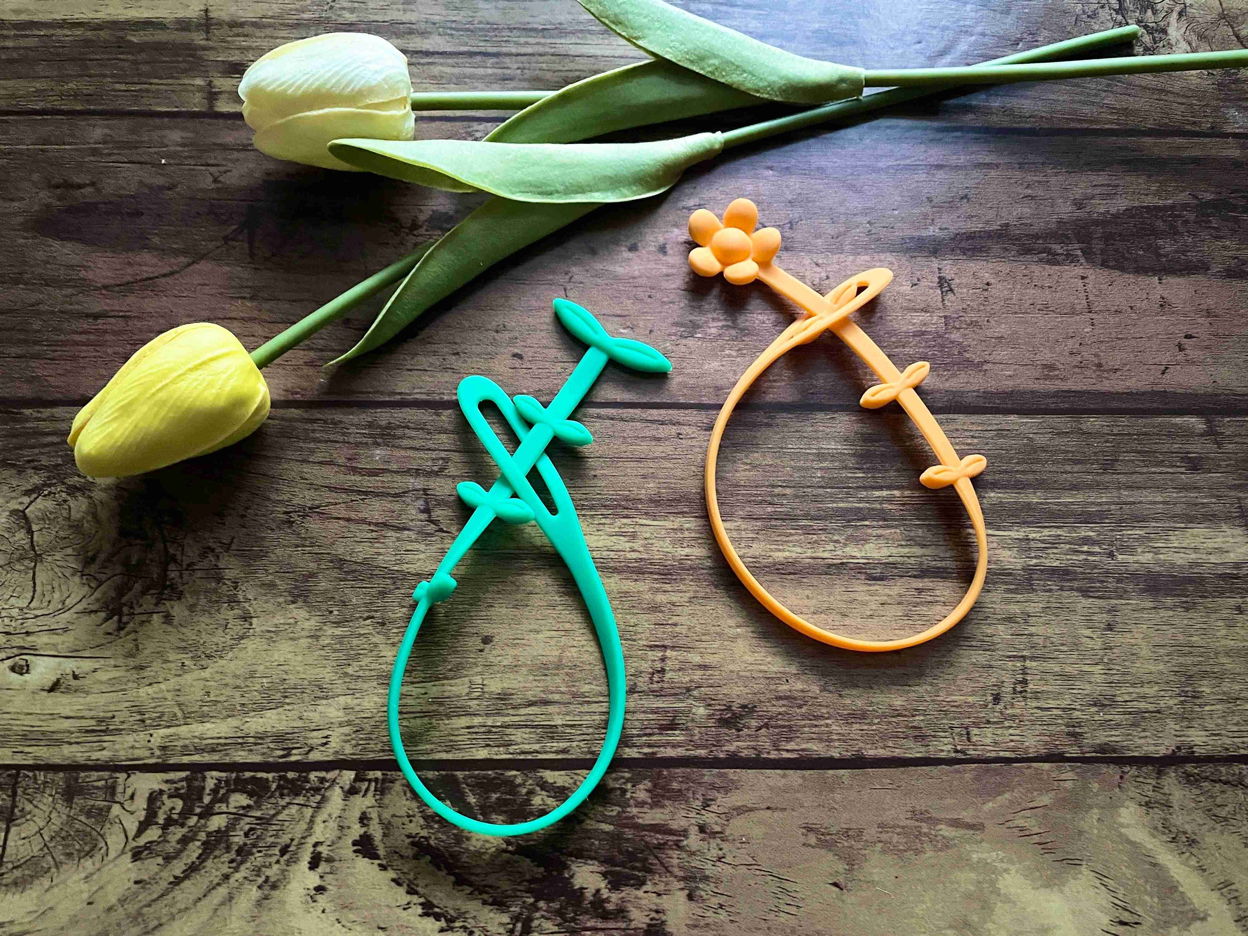 【ワッツ】お弁当箱に花が咲く！ピッタリ使いやすいシリコンランチベルト