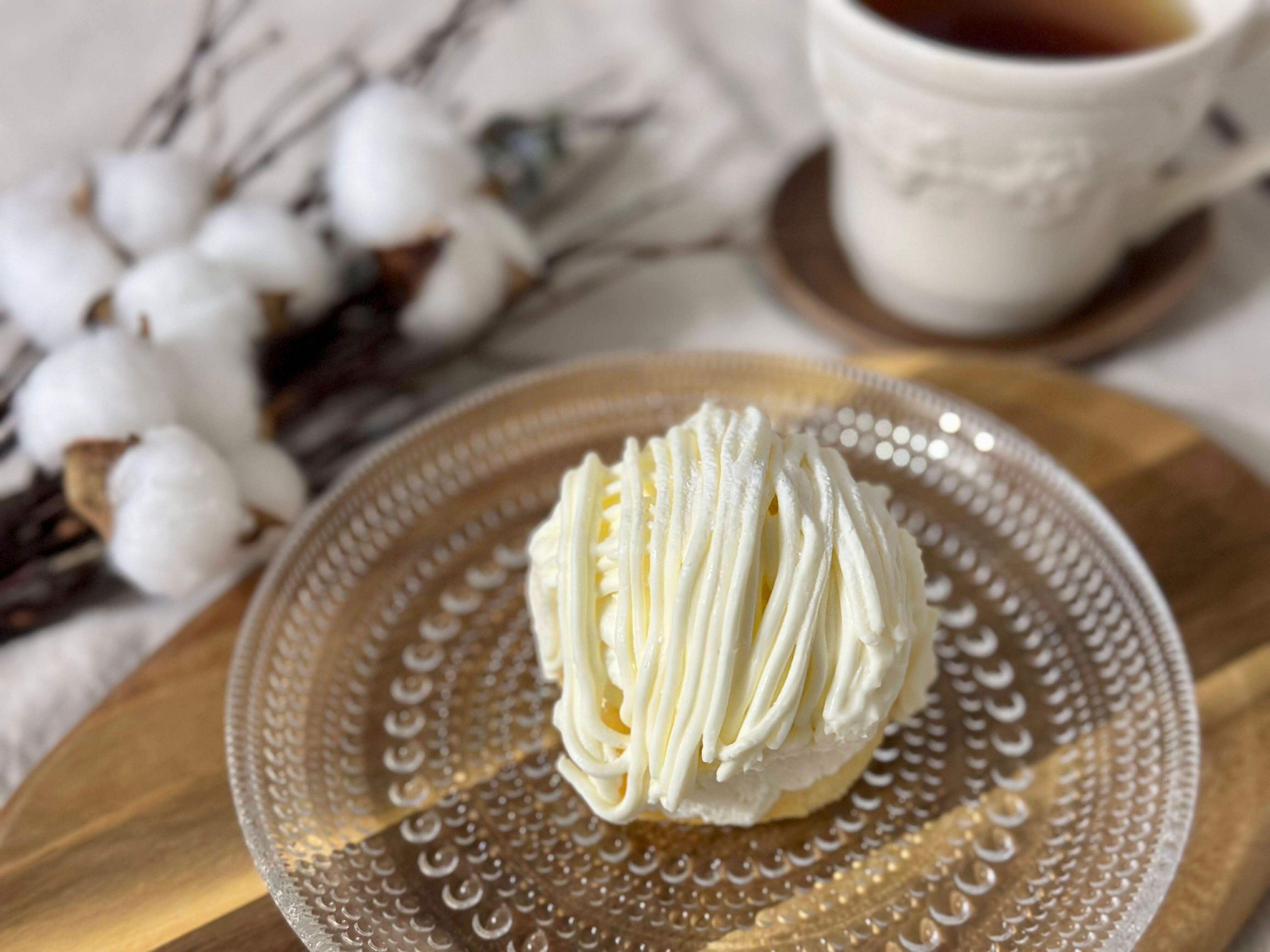 【セブン新商品】絶品…！全チーズ好きに捧ぐ「札幌ろまん亭監修 レアチーズモンブラン」