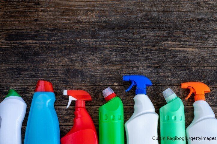 「正しく使えていますか？」洗剤の使い分け方をハウスクリーニング士が解説！