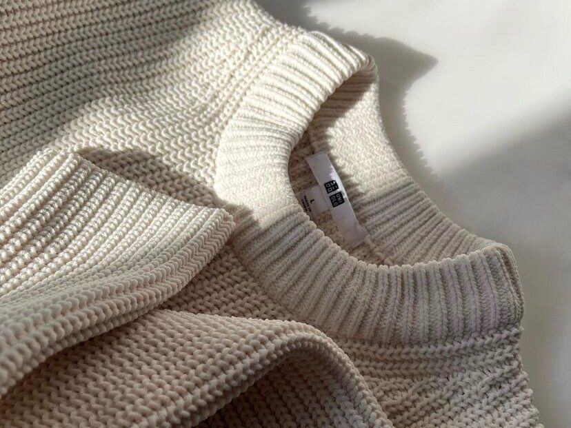 【ユニクロ】買って後悔しないアイテムNo.1！「ウォッシャブルソフトニットクルーセーター」を使ったコーディネート6選