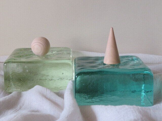 【ミニマリスト考察】みんな同じじゃない！2つのパターン「球形」と「錐形」