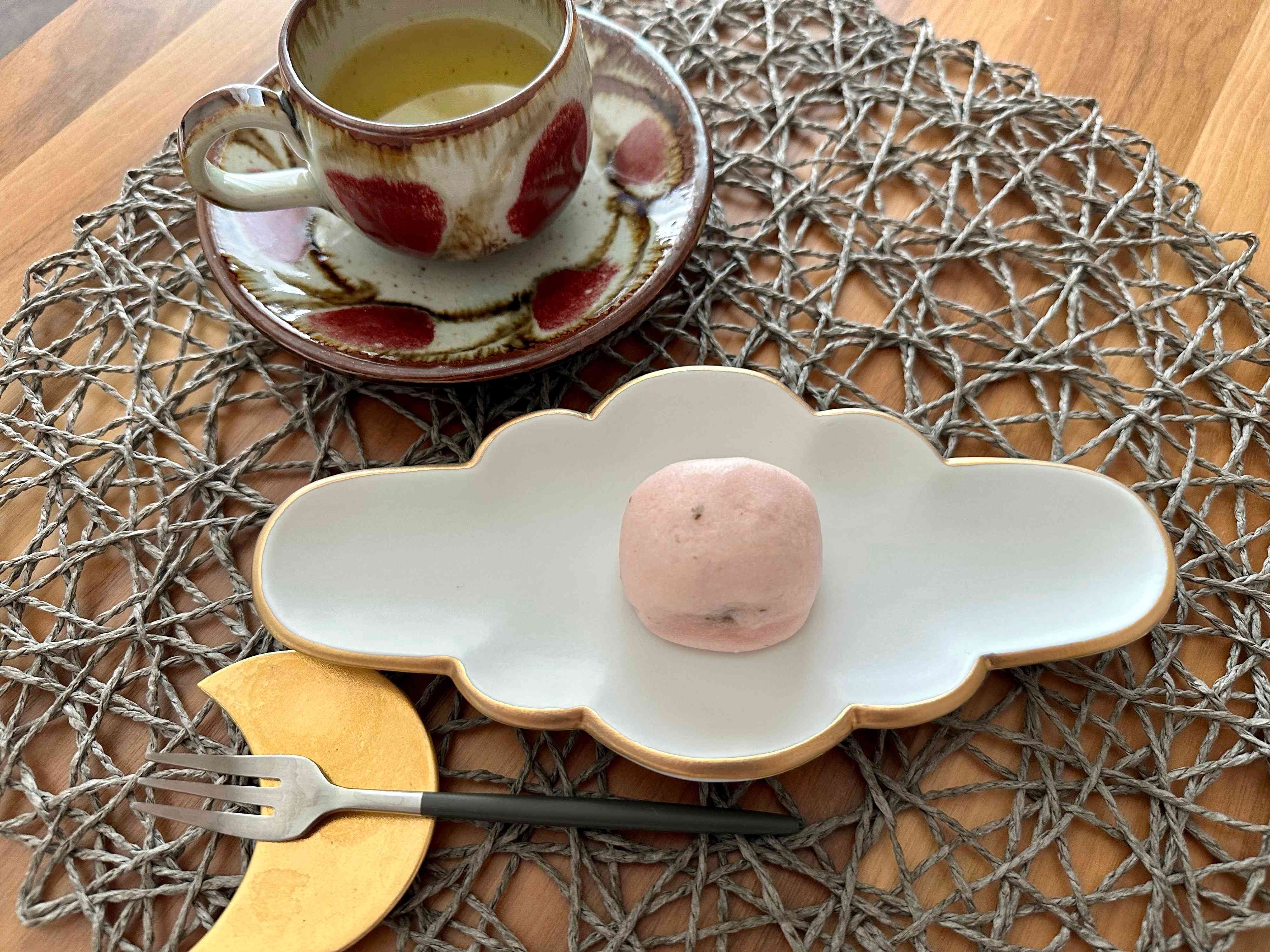 【無印良品】あんこ好き集まれ！ギッシリ詰まったあんこが嬉しい春のお菓子「桜まんじゅう」