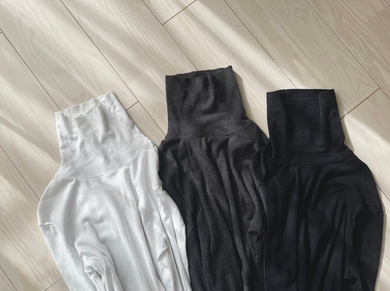 【大人のおしゃれの救世主】「どこか物足りない」にはタートルネックを1点投入！