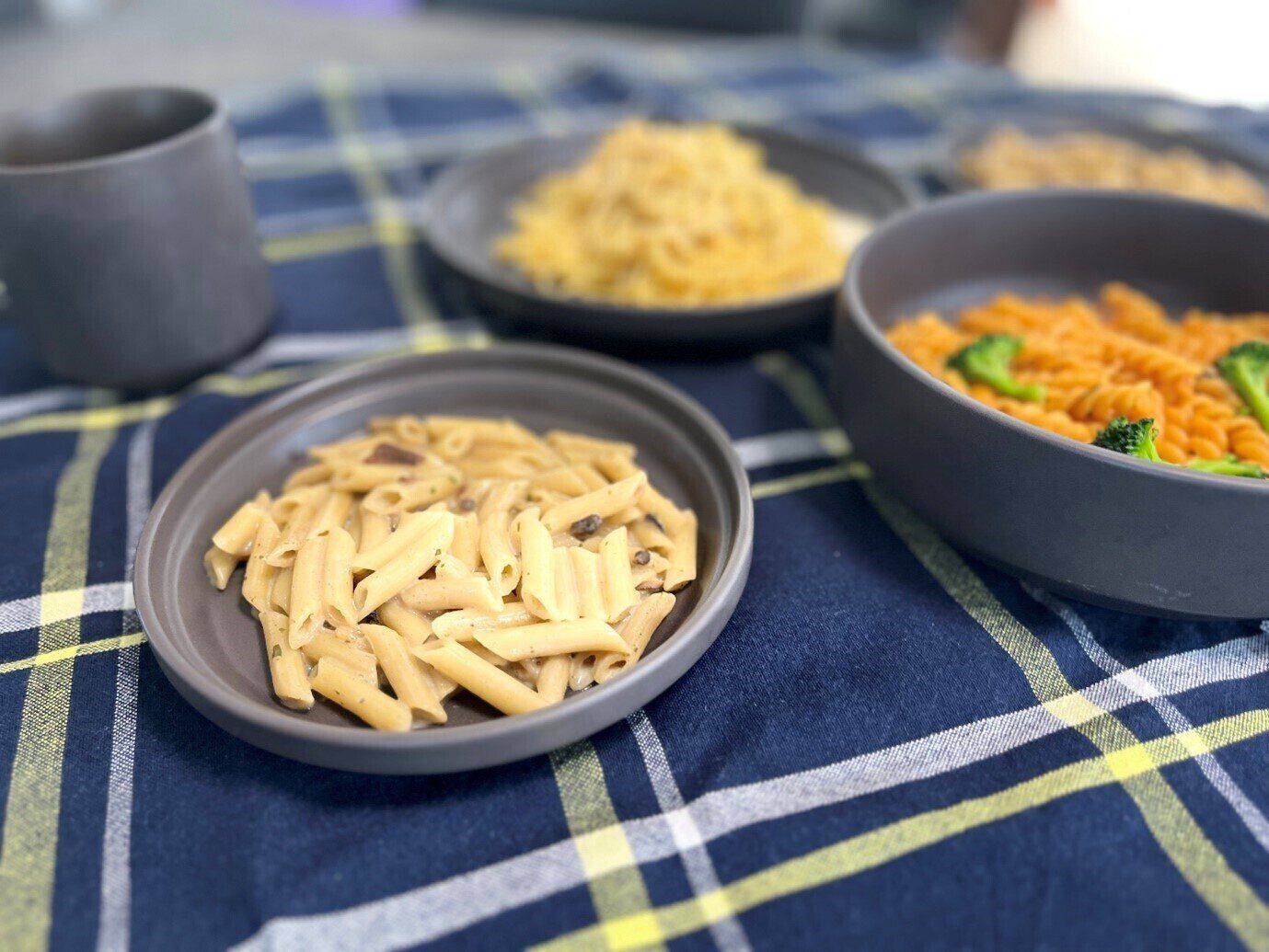 材料たったこれだけ!?業務スーパーでみつけた手間いらずの「かんたんパスタ」