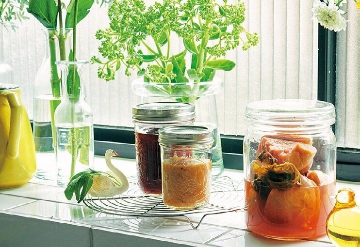 プロに聞いた！部屋の模様替えをしなくても楽しめる「暮らしに色を取り入れる方法」