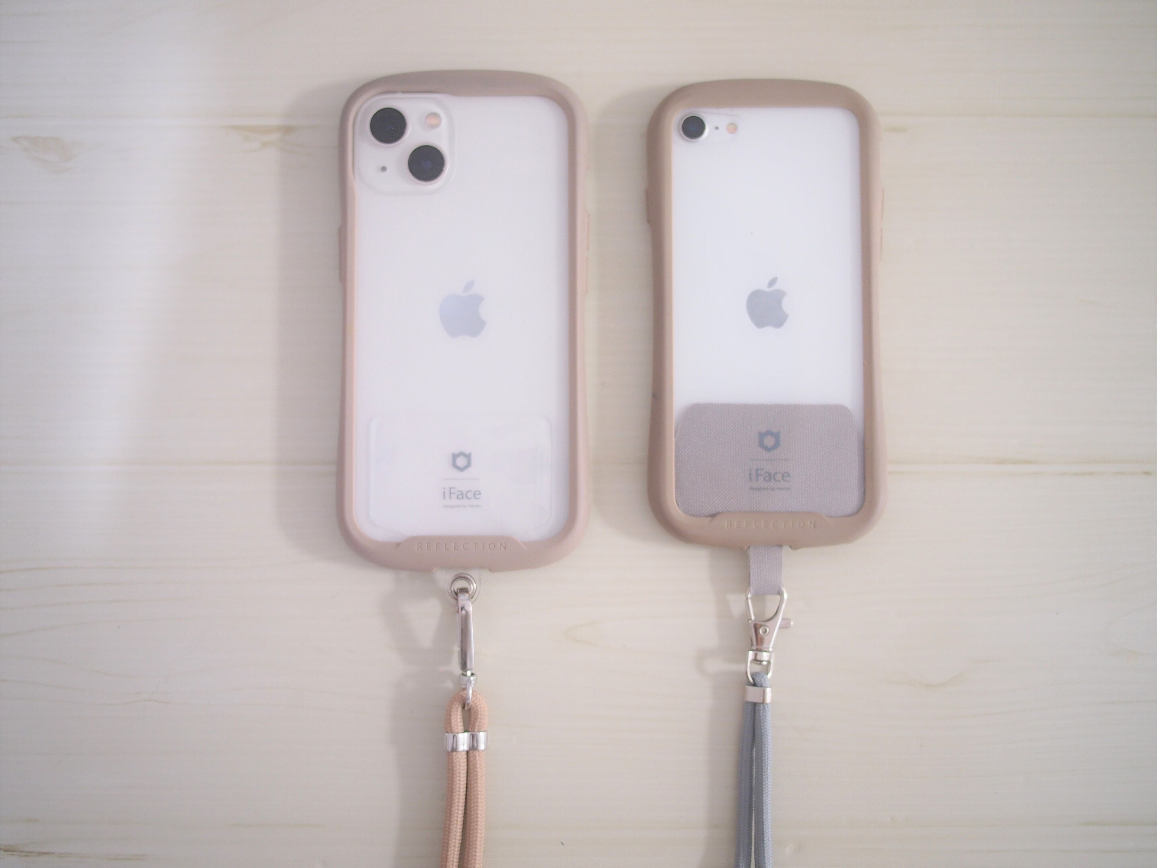 100円ショップのもので十分!?「スマホショルダーはセリアかスリコか」徹底比較！