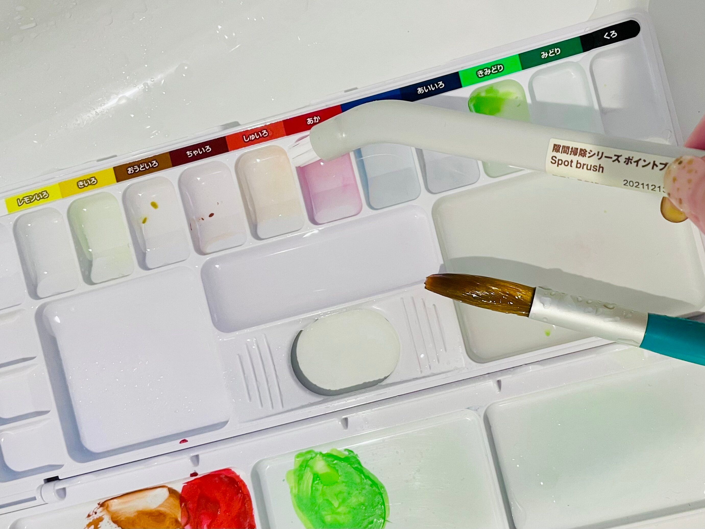 小学生ママ必見！絵の具用パレット洗うなら歯ブラシより【無印良品】掃除用ブラシがいいよ！