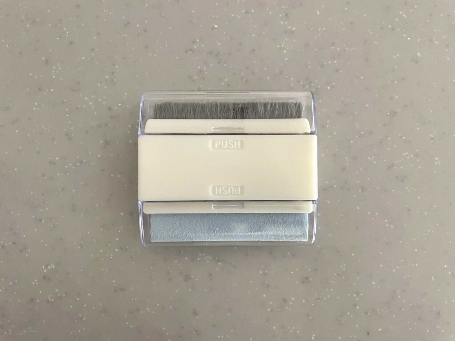 【3COINS】これ1つでパソコンやデスクまわりの掃除できちゃう！2WAY PCクリーナーの魅力を紹介