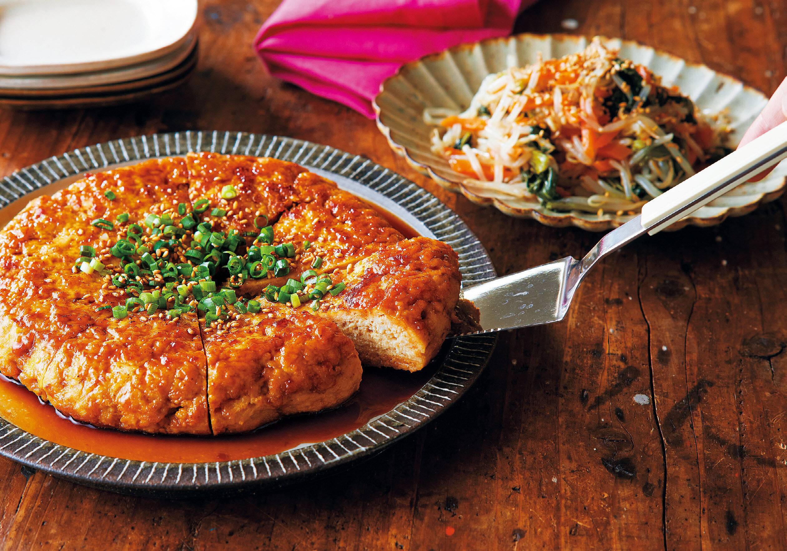 子ども大好き♪間違いナシの「照り焼き味つけ」で作るビッグつくね＆3色ナムル