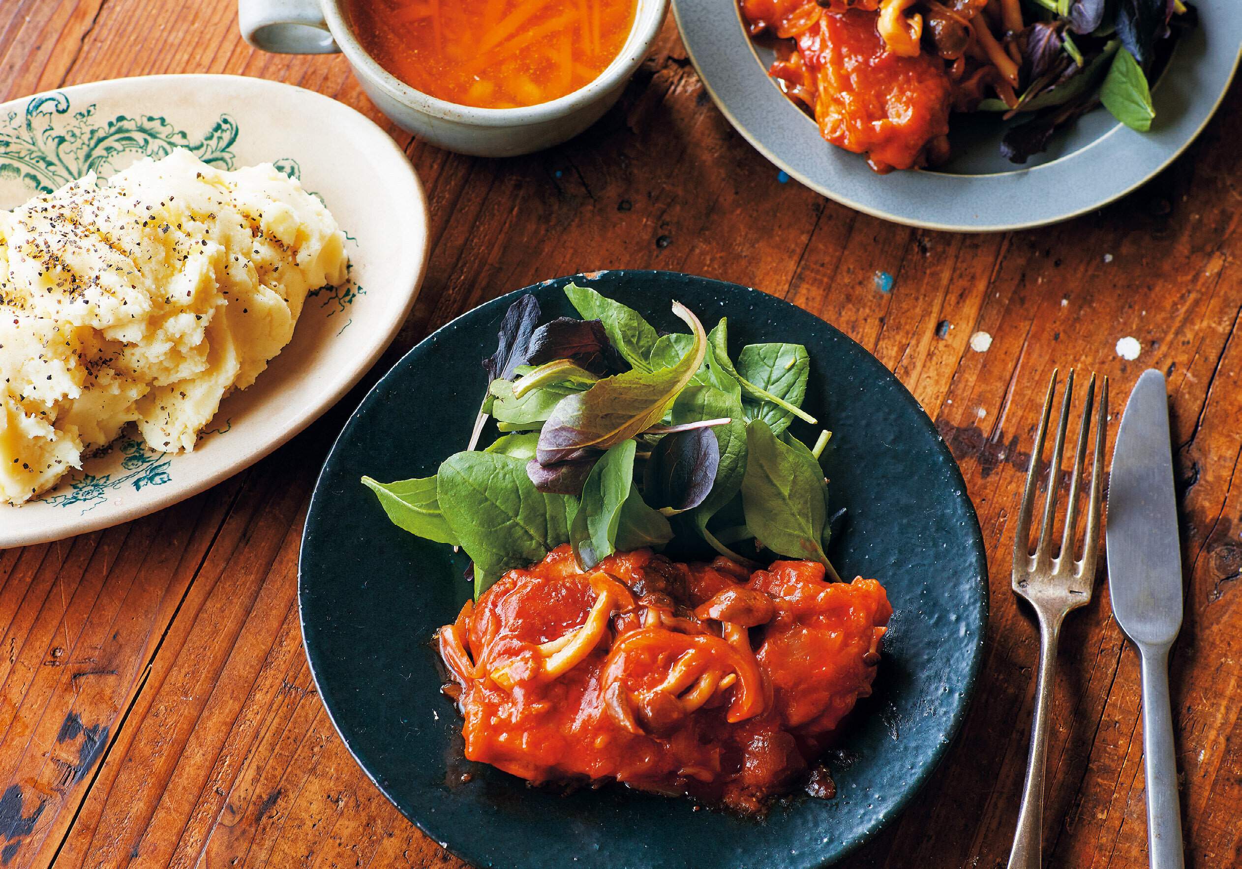 誰が作ってもおいしくできる味つけで失敗ナシ！チキンチャップ＆レンジマッシュポテト