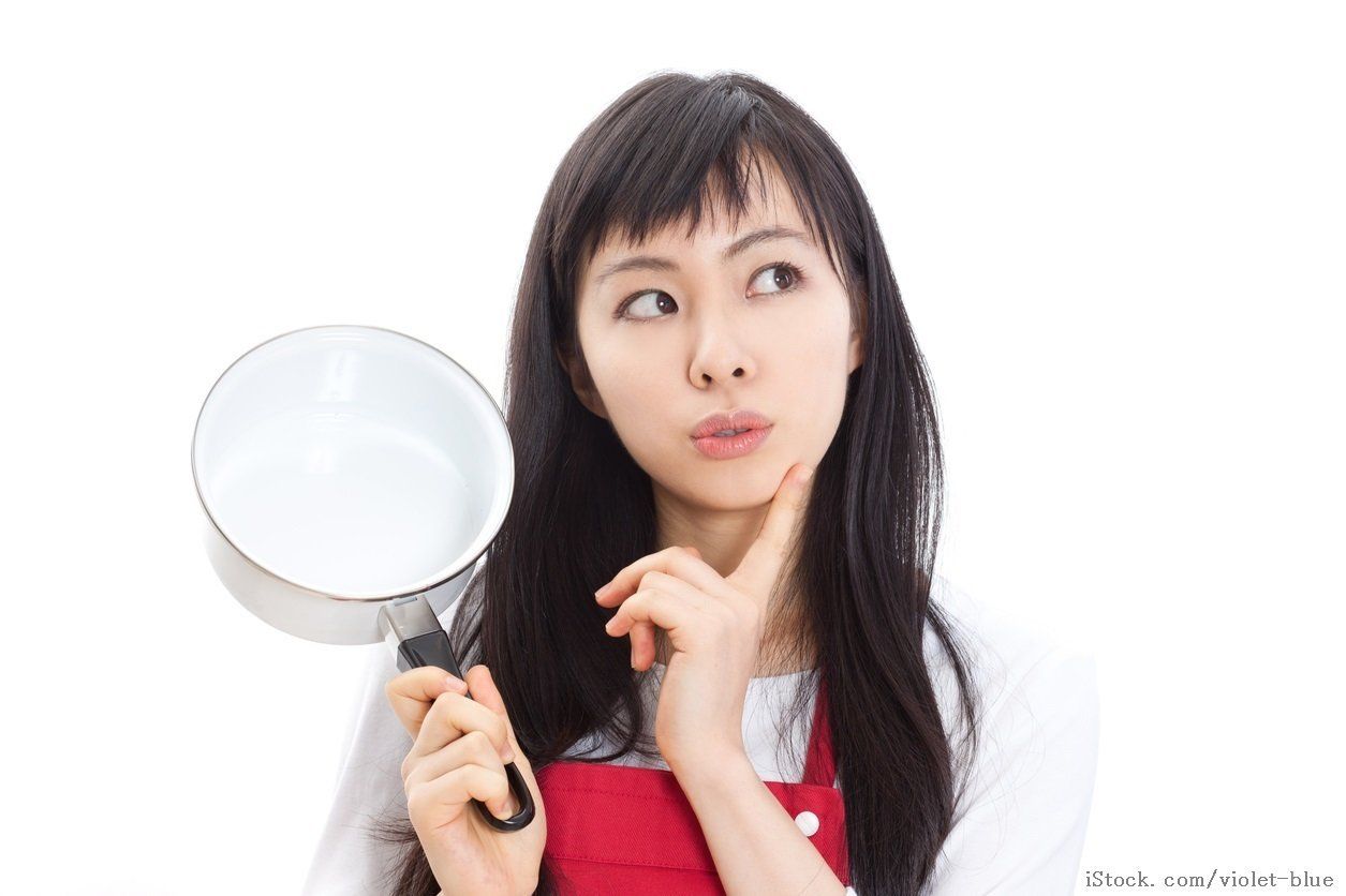 あなたも知らずにやっているかも？特に火力は要注意！フライパンの寿命が短くなる使い方【3選】