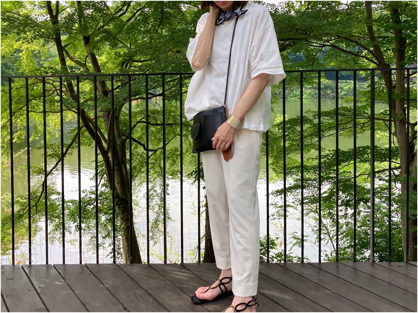 日焼け対策にも！ユニクロの白Tに加えたらオシャレ感がアップしたアイテム