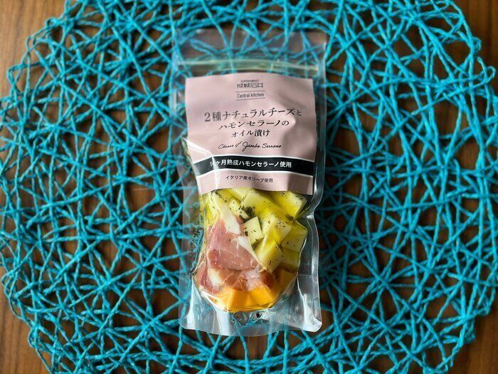 【成城石井】コスパ抜群！一袋でお酒のお供が揃うオイル漬け