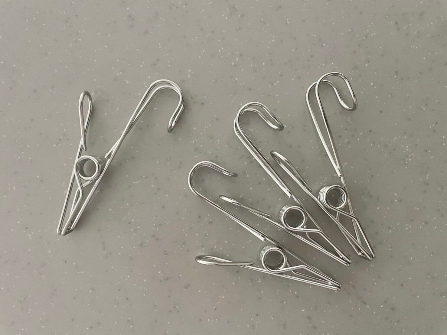 家事が楽になること間違いなし！無印良品の万能アイテム「ステンレスひっかけるワイヤークリップ」