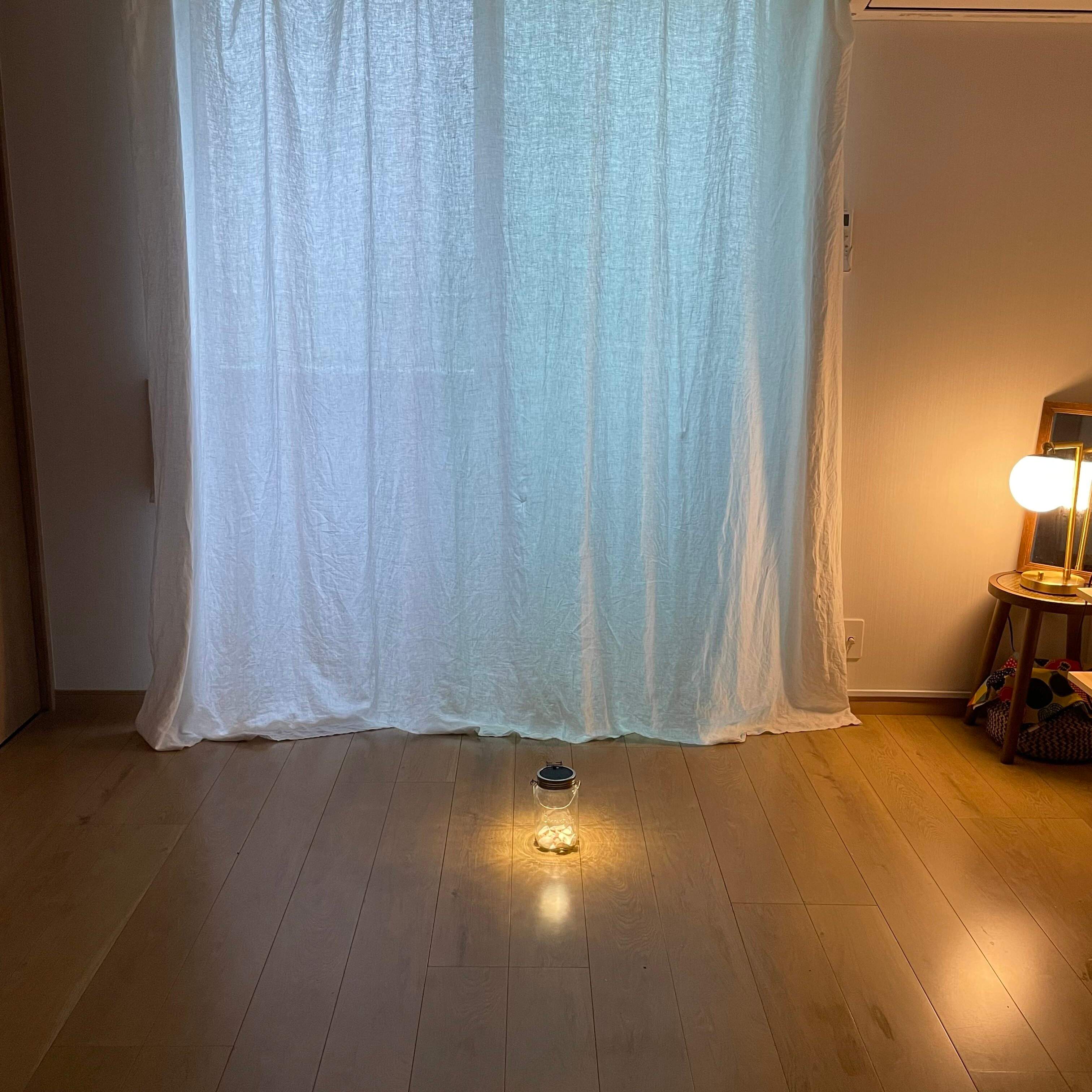 【間接照明のある暮らし】オシャレに節電！シンプリストが使う間接照明3選