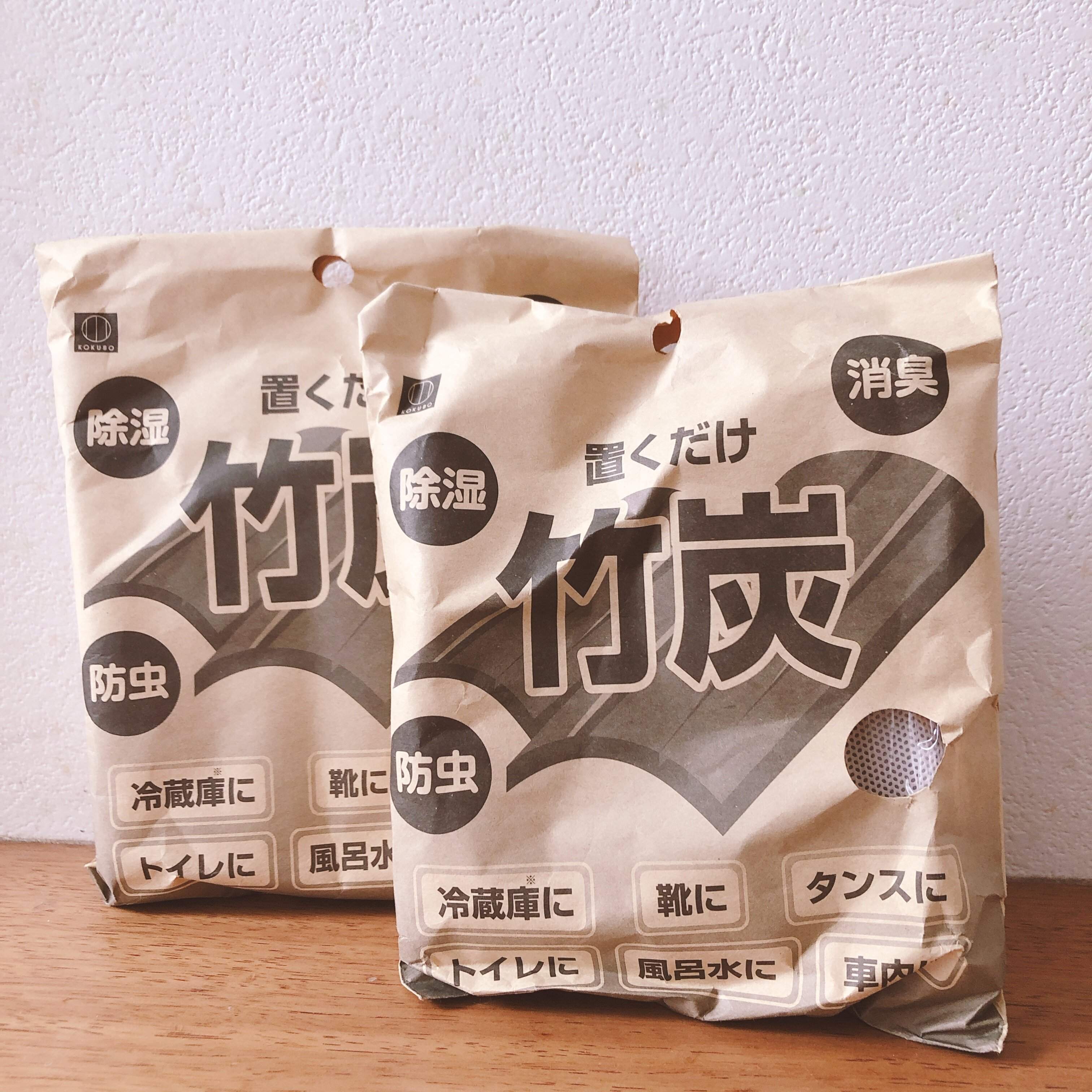 100均で密かに売れ続けている名品！竹炭パワーで湿気もニオイも撃退！