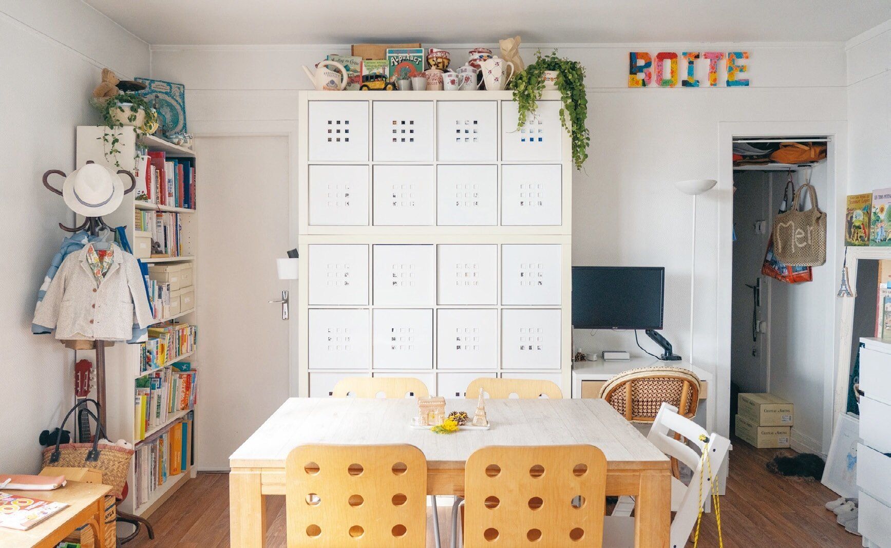 【パリの暮らし】部屋の狭さは『白で統一』『便利グッズ』でカバー！ブロカントで掘り出しものを見つける楽しさも