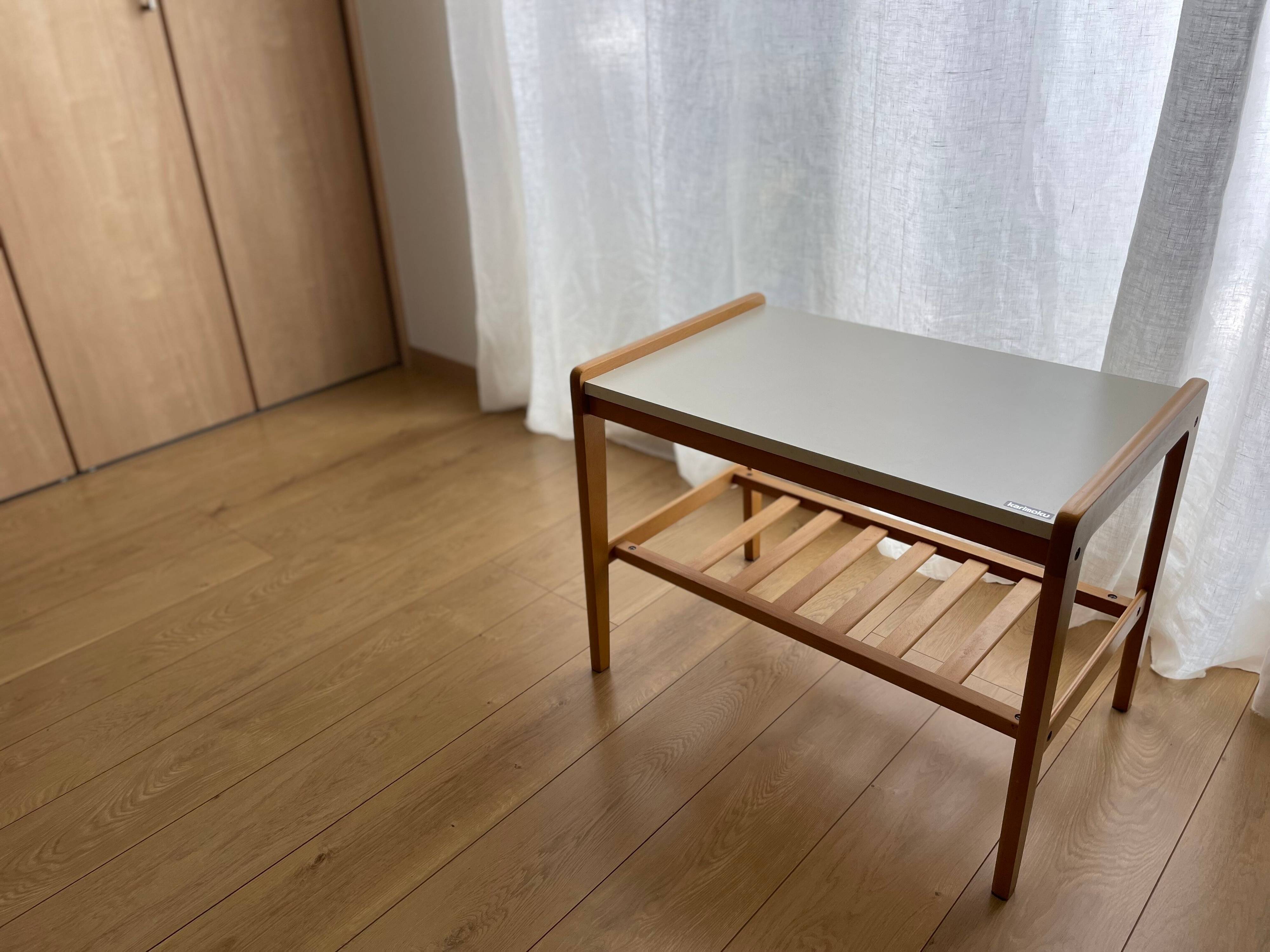 【1台3役】シンプリストがあえて「サイドテーブル」を選んだ理由3つ