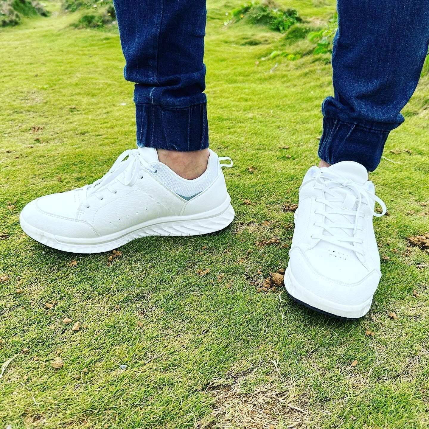 ハシゴしてもゲットしたい【ワークマン】「たくさん歩いても疲れにくかった」「うれしい機能がいっぱい！」アウトドア関連グッズ4選