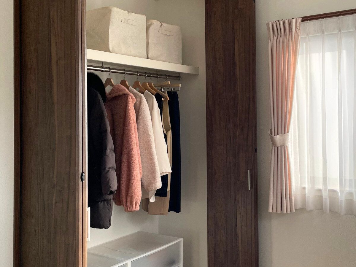 【ミニマリストのクローゼットの中身】理想のクローゼットを手に入れる方法3選