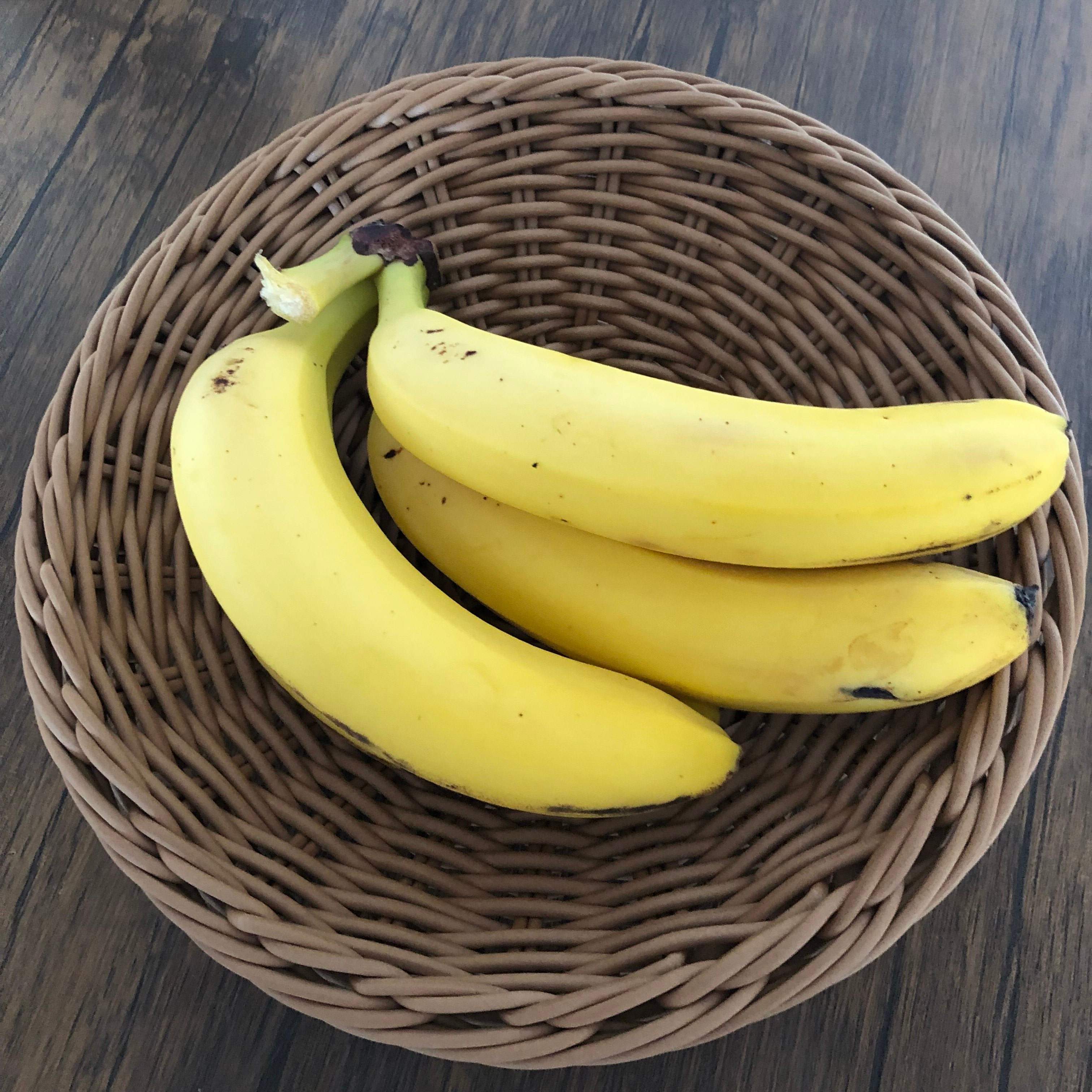 【意外と知られてない？】バナナを＋1週間日持ちさせる裏ワザ