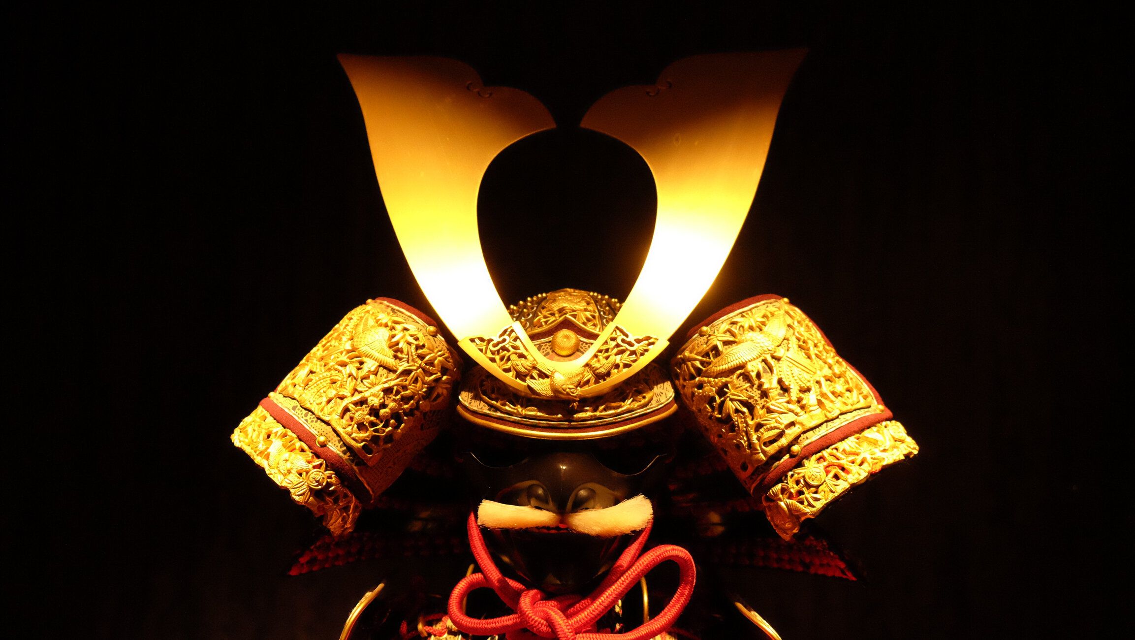 ファイナルファンタジーにキングギドラ!? ドラマ『VIVANT』の放送時間内に流れた丸紅のCMが映画並みにすごい