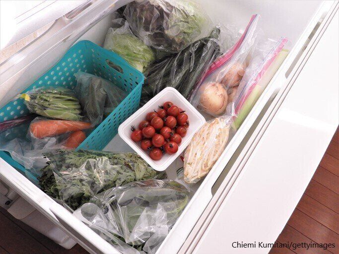 余り食材を食べつくしたいなら「アヒージョ」がおすすめ！じつは、電子レンジでも調理OKだった！