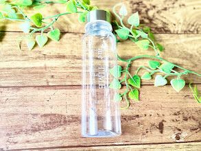 【ダイソー】ちょっと小さめが便利！持ち歩きやすい目盛り付きボトル