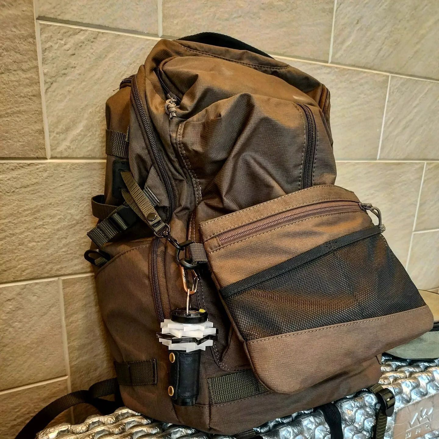 SNSで大人気！【ワークマン】「愛用中」「慌てて買いに行った」おすすめキャンプグッズ4選