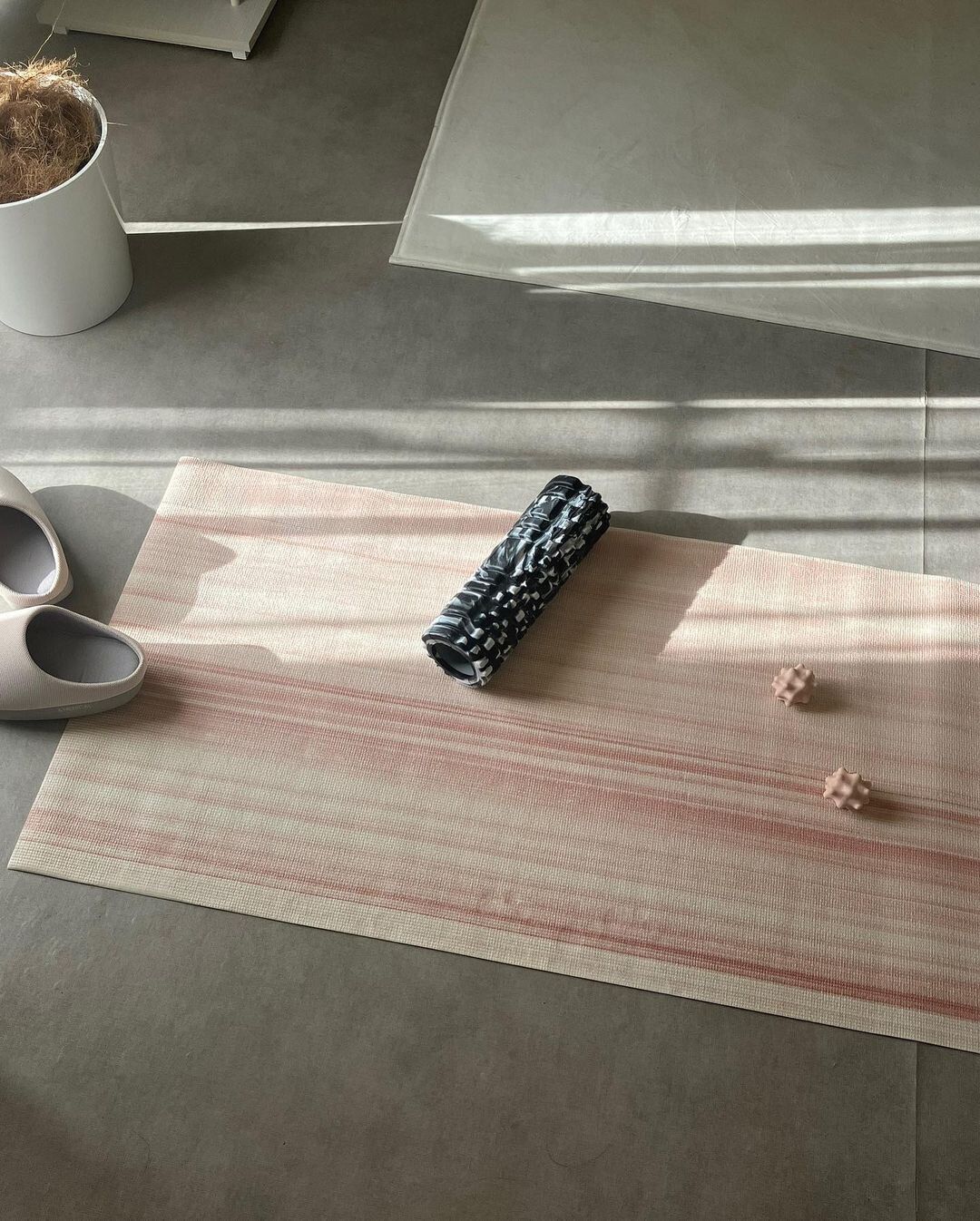 飛ぶように売れてる【3COINS】「かわいくて新鮮」「330円に驚き」超ヒット5選