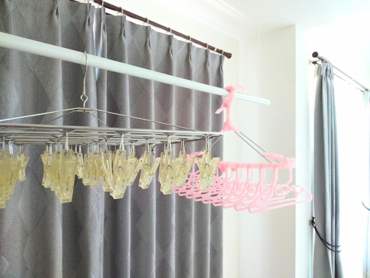 朝の洗濯もの干しは時間との勝負！時短がかなうテク3選