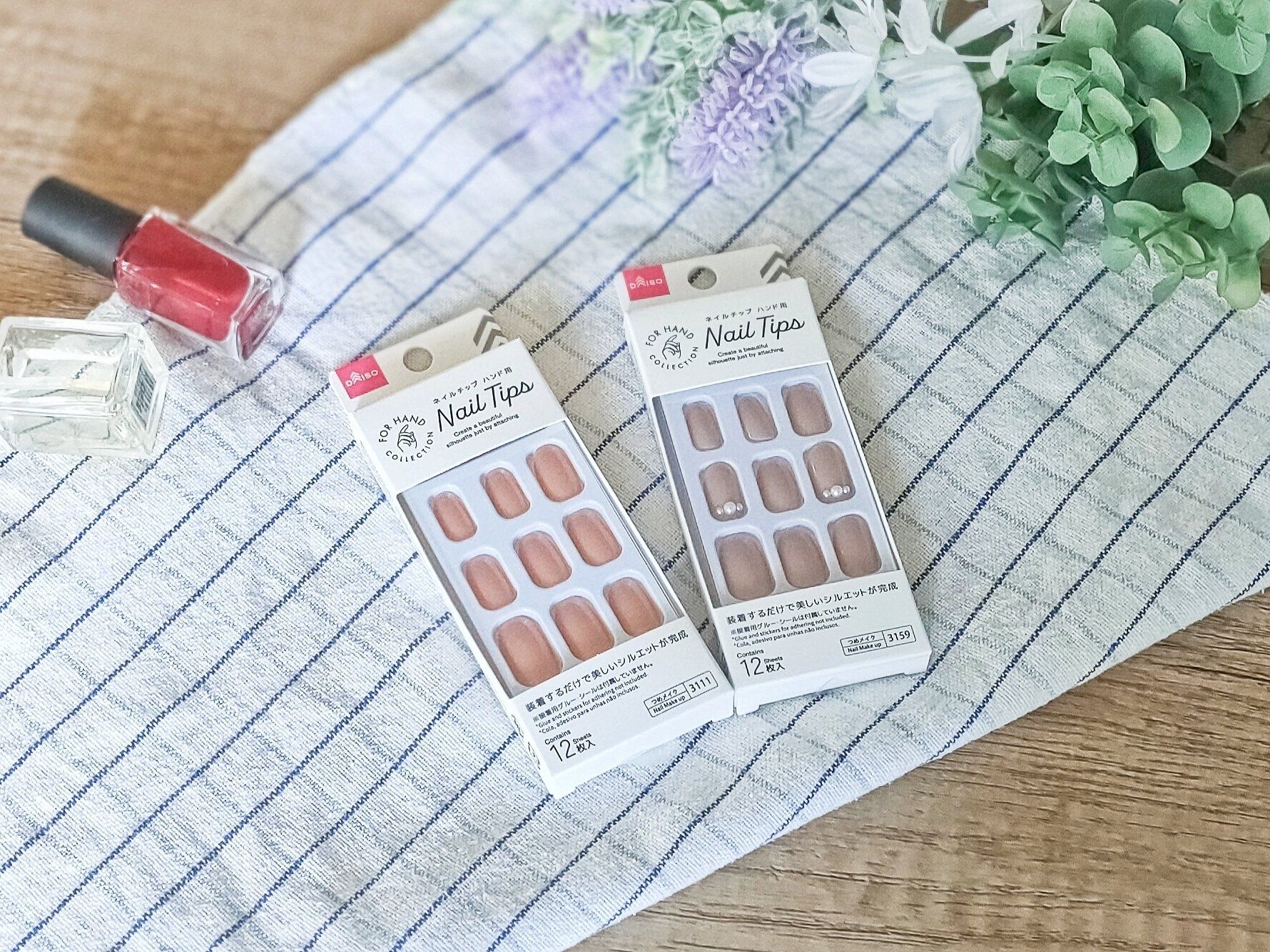 【ダイソー】簡単おしゃれ♪話題のネイルチップを試してみた