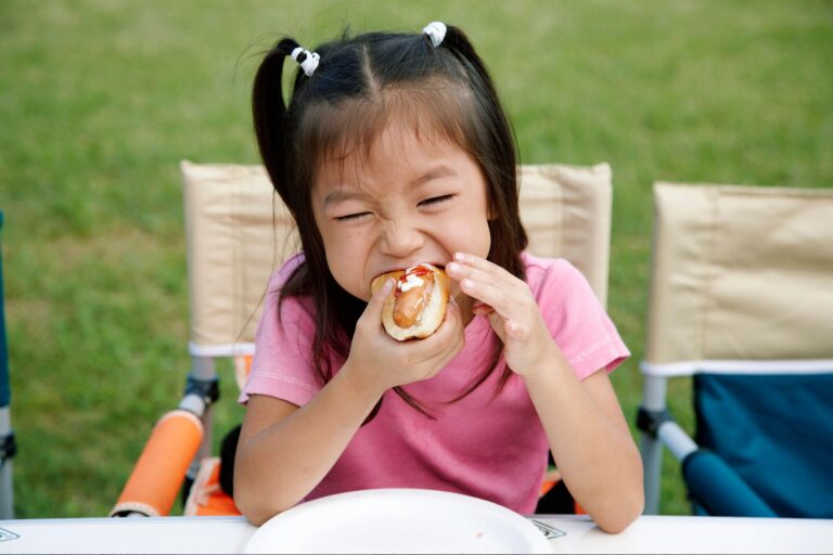 4歳娘が言葉の勉強中。間違いではあるけれど「かわいすぎて正解以上の正解」と6.5万件のいいね集まる