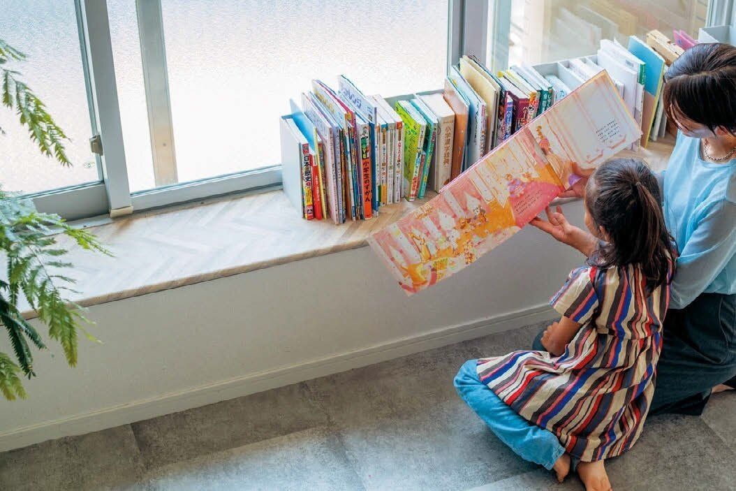 賃貸でも叶います！”辛口シンプル”な家に、シートを張ってお手軽アレンジ！