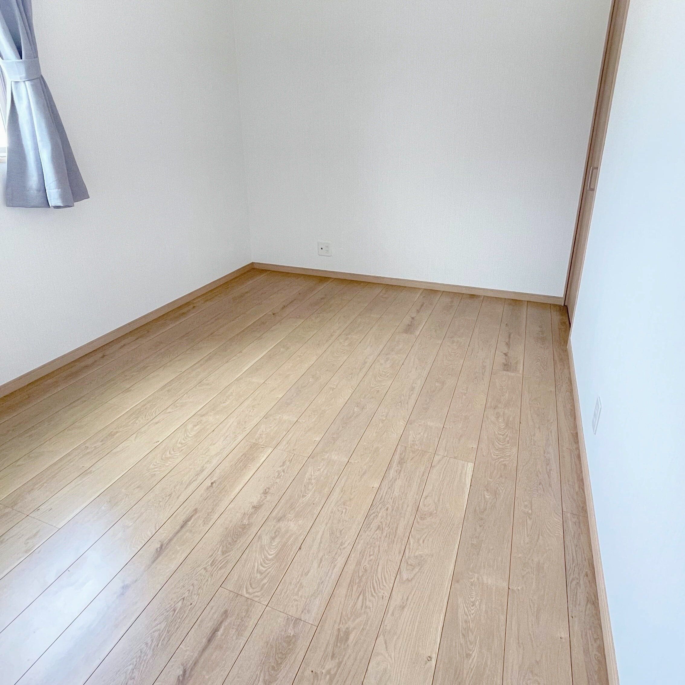 殺風景な部屋を変えるにはどうすればいい？シンプリストが提案する5つの解決策