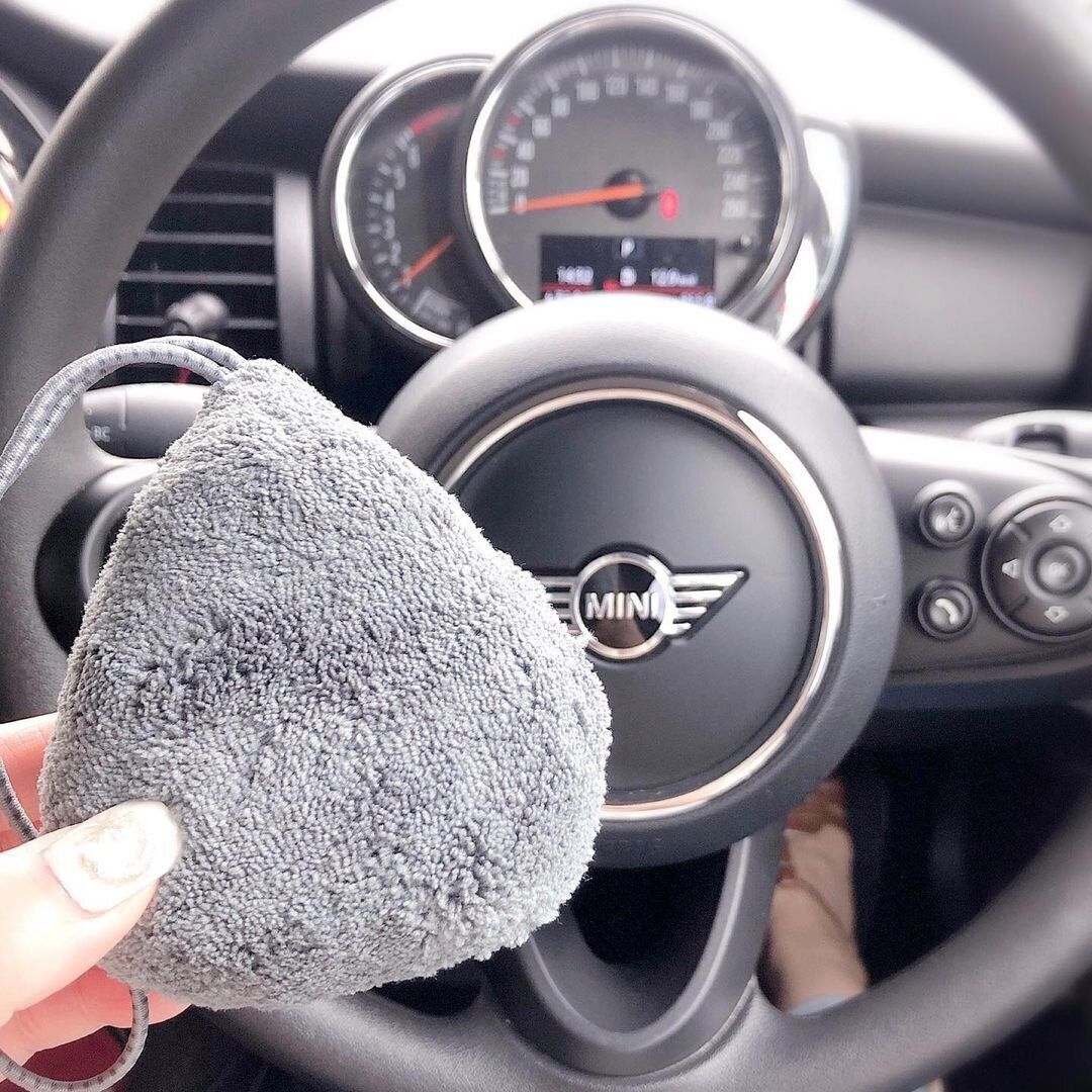 クオリティ高すぎ！【セリア】「お得すぎる」「110円とは思えない」おすすめカー用品3選