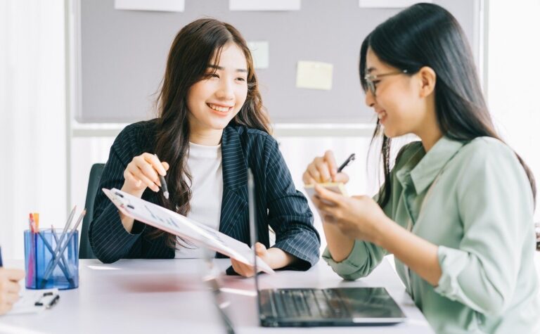 韓国語の「ヌナ」はどういう意味で使われる？使い方やポイントを解説！