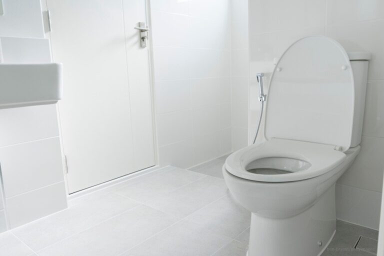 トイレをきれいに保つコツ！汚さないためにやっている3つのこと