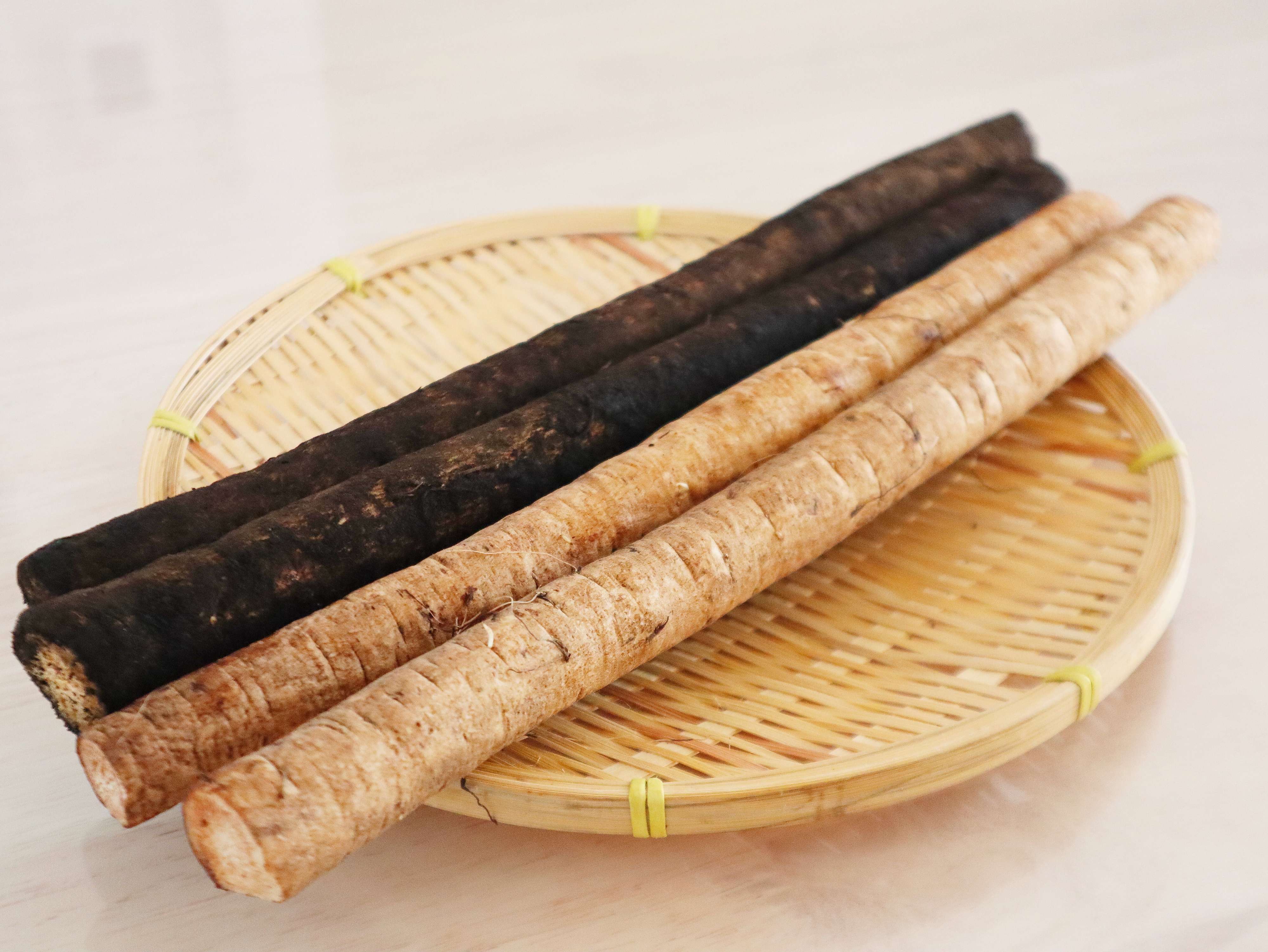 ひげは少ない or 多いどっちが正解？旬の「ゴボウ」スーパーで買うときにおいしいものを見分けるコツ