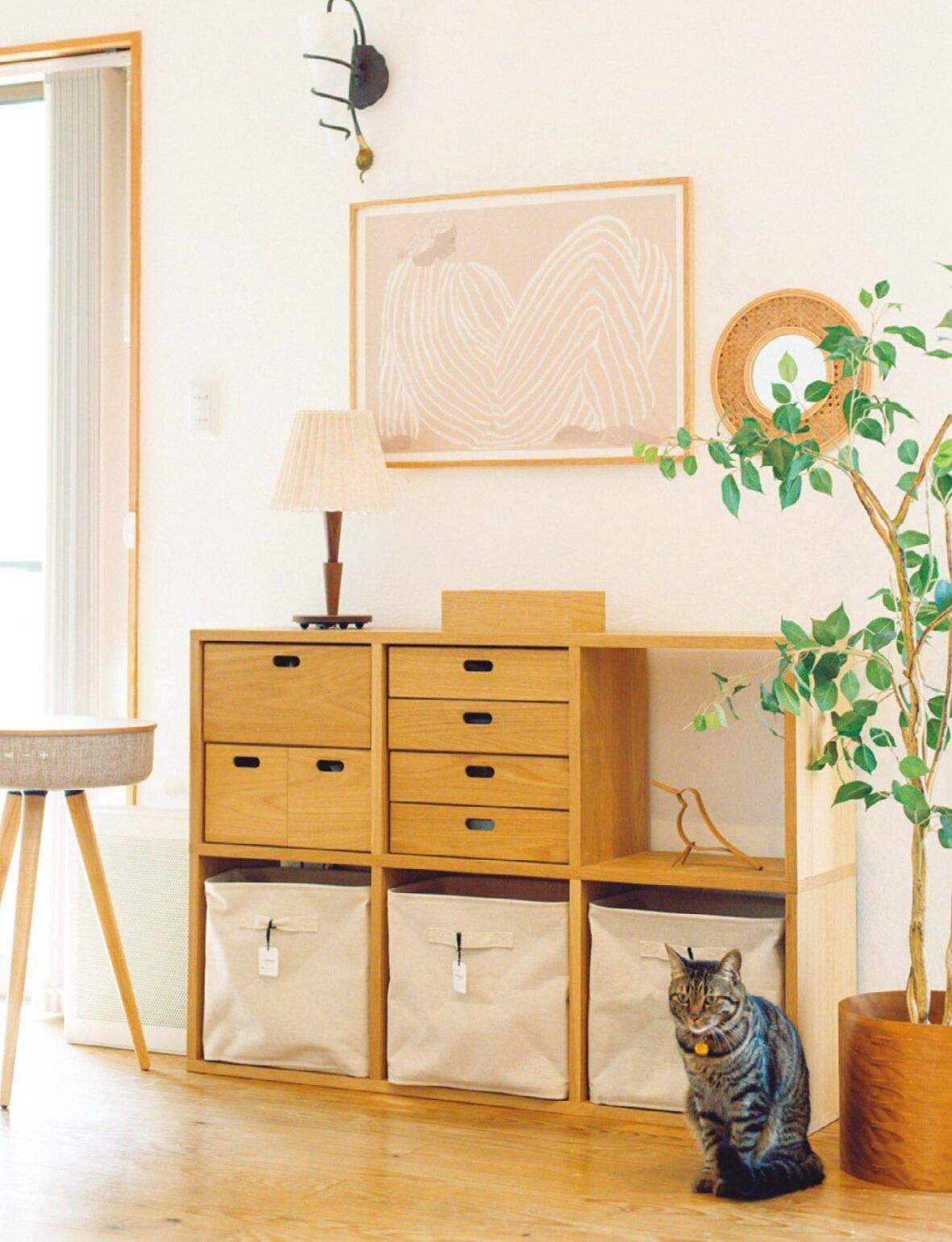 〈北欧式整理収納プランナーの自宅〉「余白ですっきり」「できるだけ隠す」