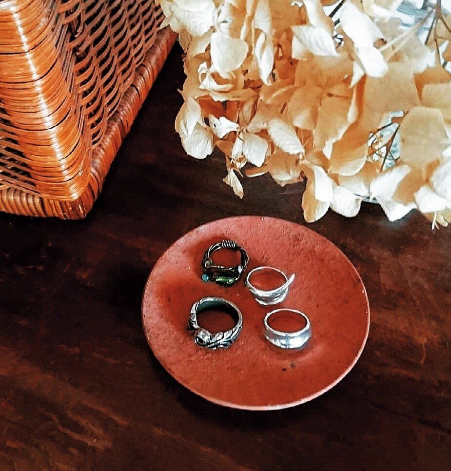 物が少ないとお金が貯まるのはなぜ？貯め達人の物の使い方一覧