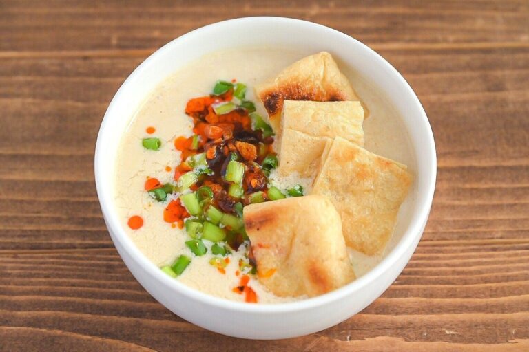 豆乳1リットル無理なく使い切り！身体ぽかぽか♪タンパク質たっぷり豆乳スープレシピ3選